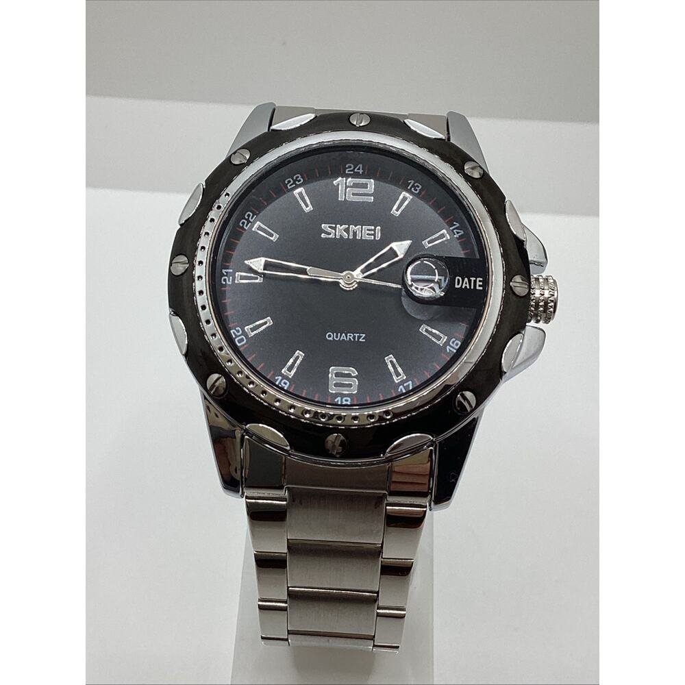 Mens Black And Silver Skmei Quartz Dress Watch New Battery!